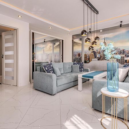 ヴロツワフRentplanet - Apartament Popowickaアパートメント エクステリア 写真
