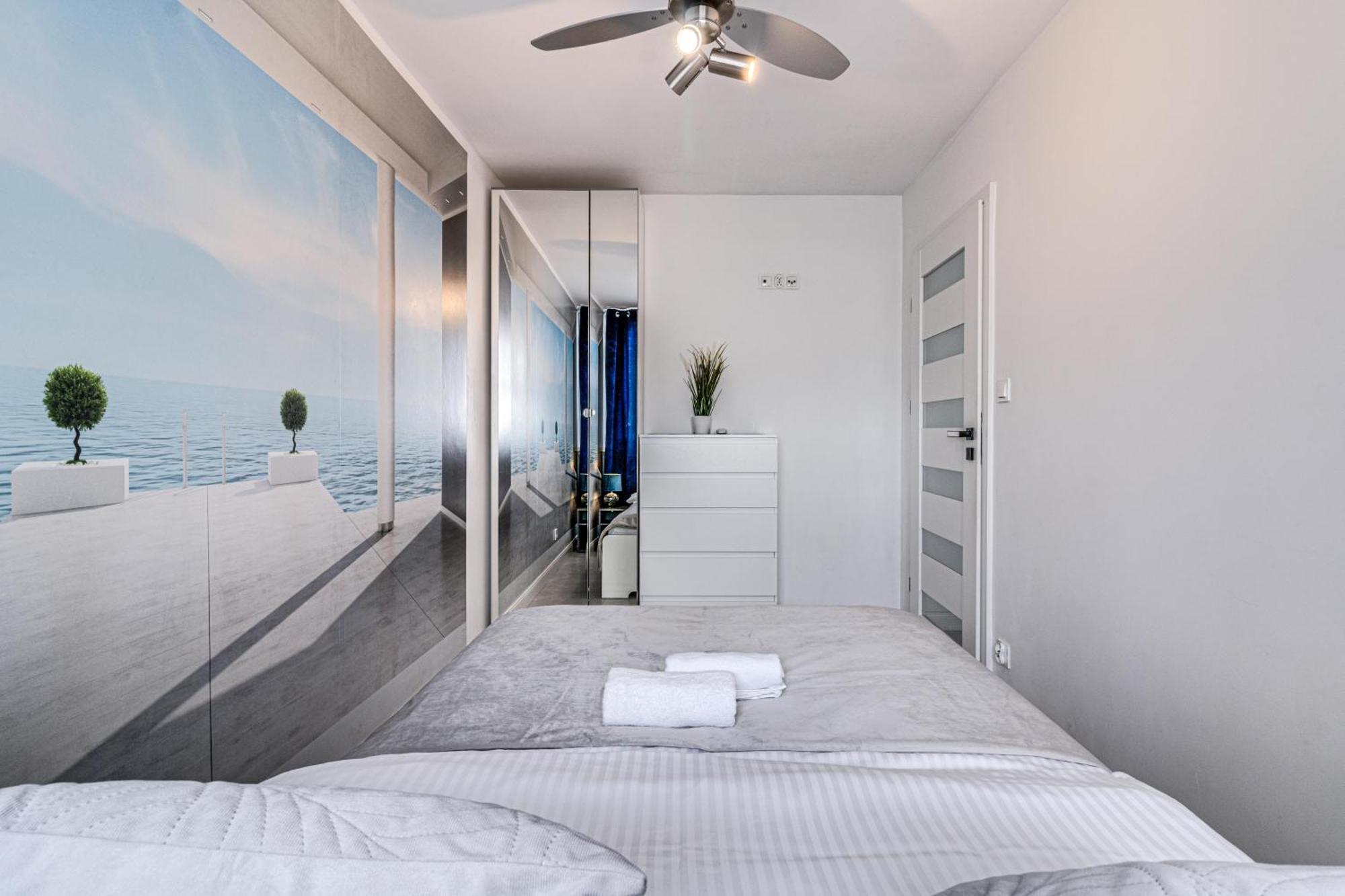 ヴロツワフRentplanet - Apartament Popowickaアパートメント エクステリア 写真