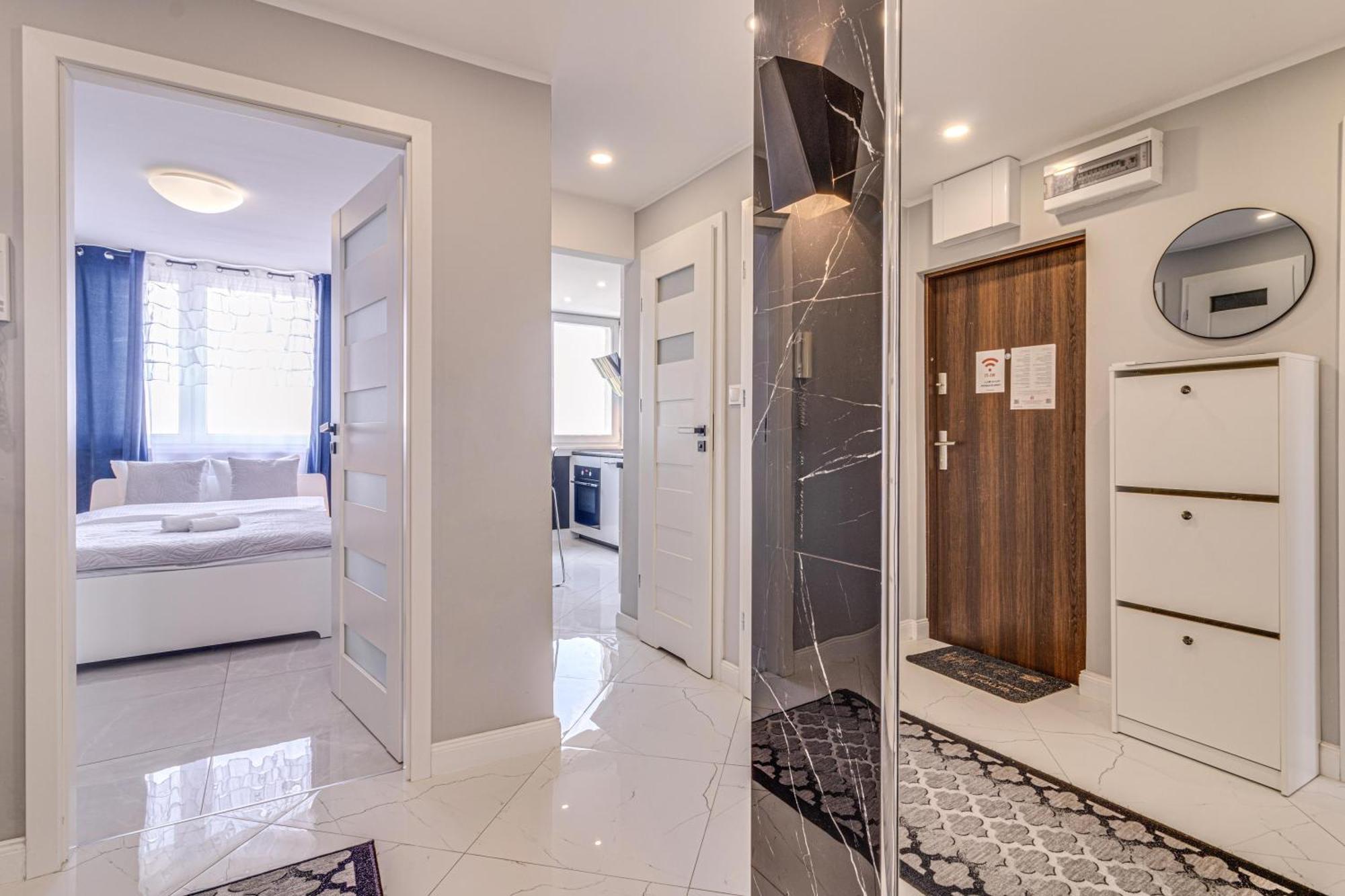 ヴロツワフRentplanet - Apartament Popowickaアパートメント エクステリア 写真